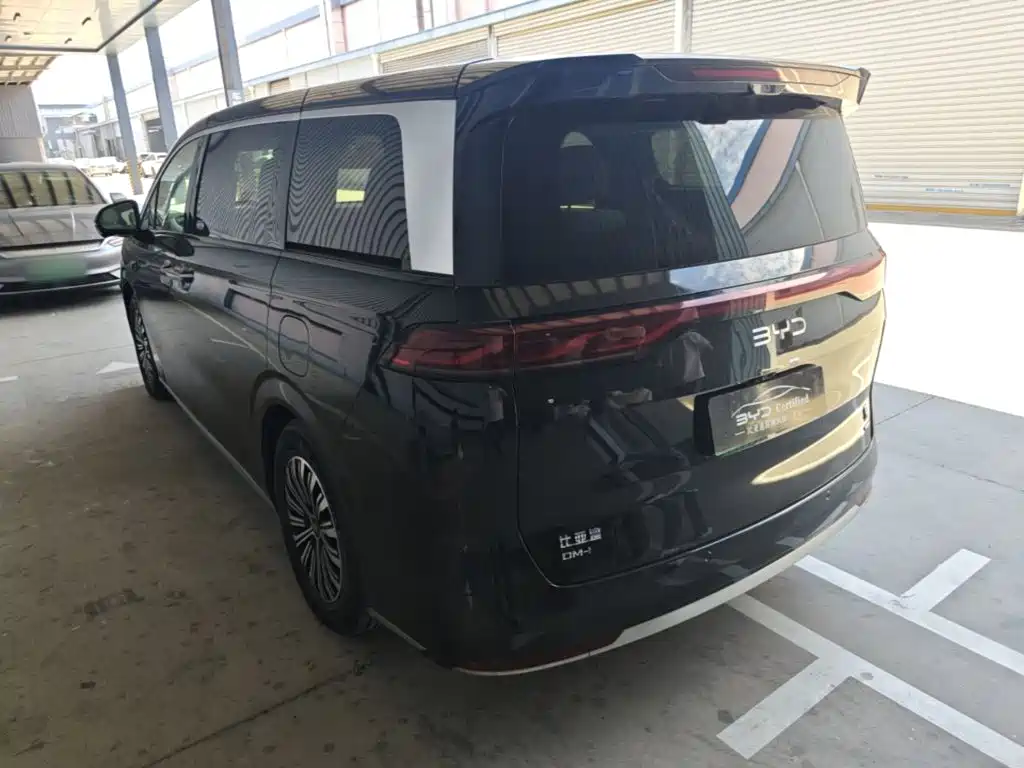 2025 BYD Xia