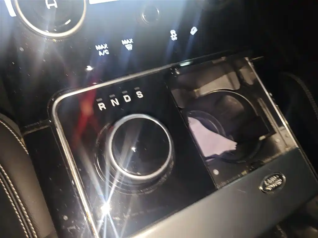 Land Rover Range Rover Velar 2017 P250 S фото 7