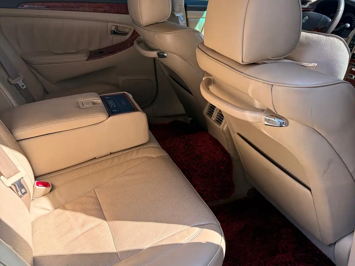 Toyota Crown 2009 2.5L Royal Special Enhanced Edition фото 7