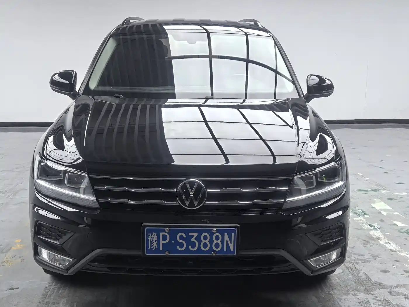 Volkswagen Tiguan L 2021 330TSI Automatic 2WD Comfort фото 2