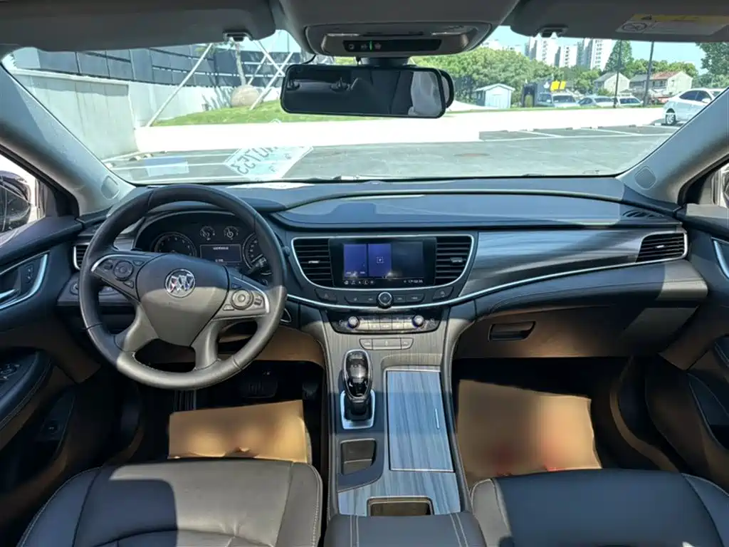 Buick LaCrosse 2022 652T Luxury фото 19