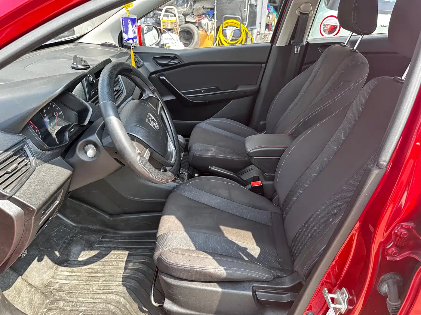 Baojun 310 2017 2016 1.2L Manual Comfort Model