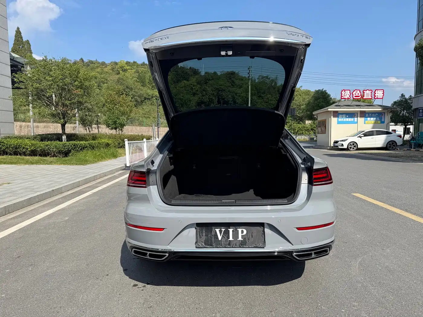 Volkswagen FAW-Volkswagen CC 2021 380TSI Eye-catching Edition фото 18