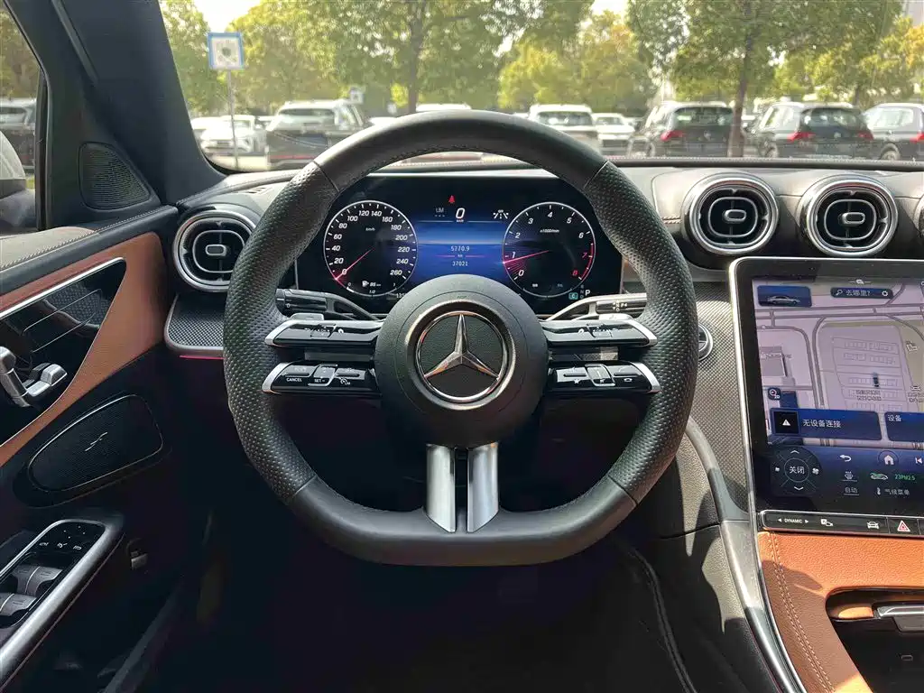 MERCEDES-BENZ CLASS C