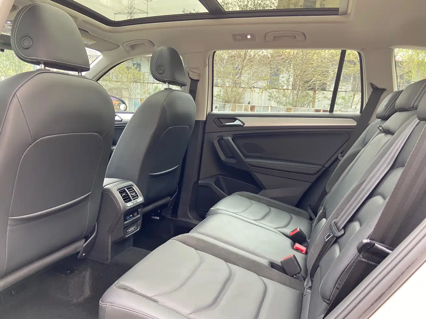 Volkswagen Tiguan L 2019 280TSI Auto 2WD Panorama Comfort Edition China VI фото 10