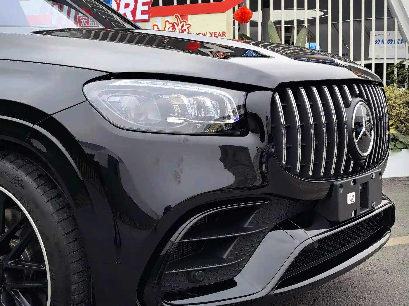 Mercedes-Benz GLS AMG 2024 AMG GLS 63 4MATIC+ фото 4