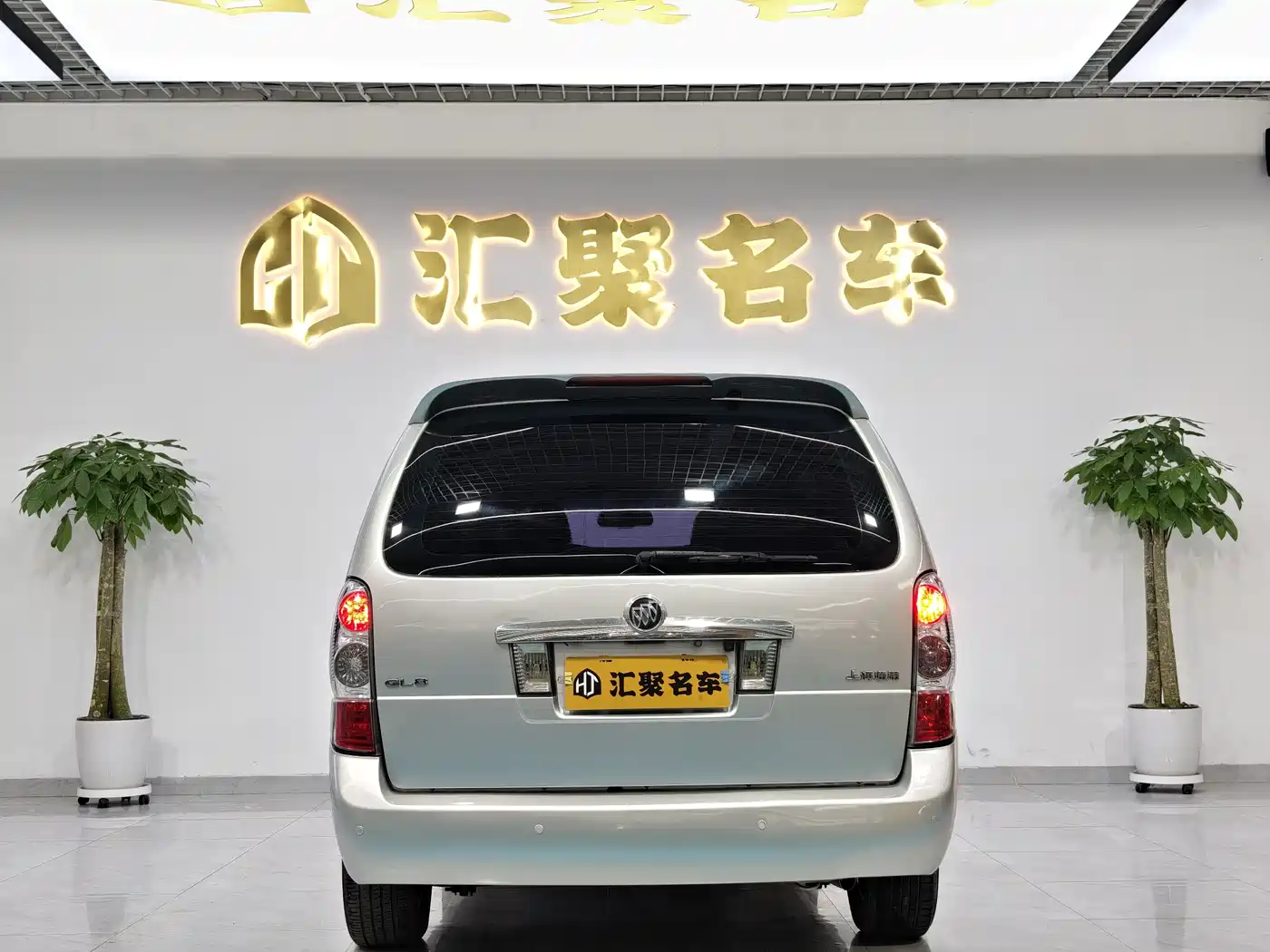 Buick GL8 2014 2.4L Classic Edition фото 7