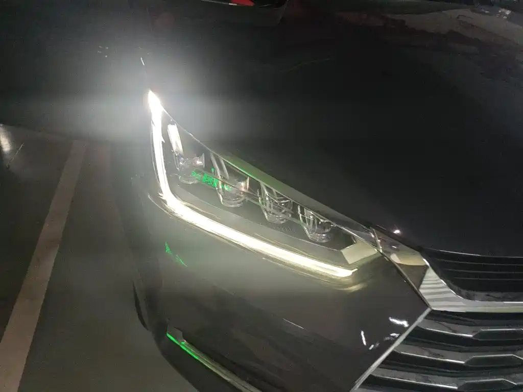 Фото 7 - BYD Song