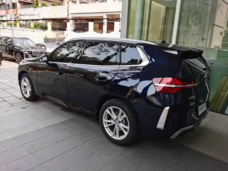 BMW X3 2025 xDrive25L Luxury Package фото 4