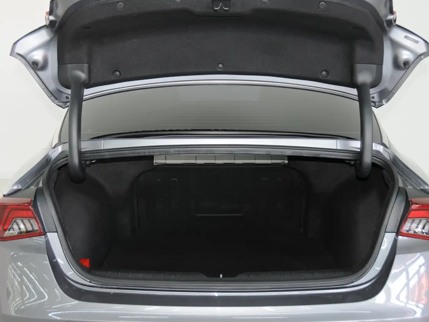 Kia K5 2020 270T CVVD Luxury Tech Version фото 7