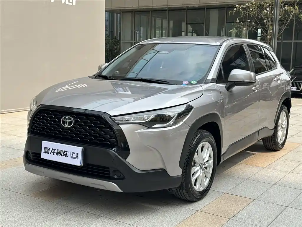Toyota Corolla Cross 2024 2.0L Smart Hybrid Dual Engine Pioneer Edition фото 4