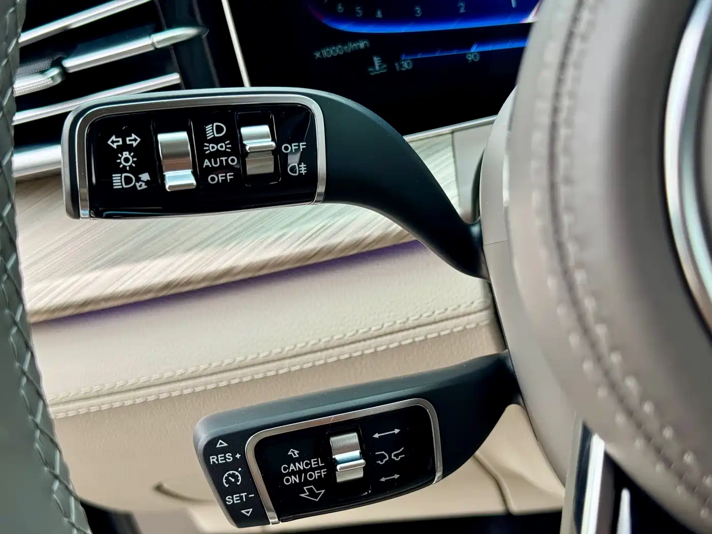 Hongqi H9 2020 3.0T Smart Connection Qi Chang Edition фото 15