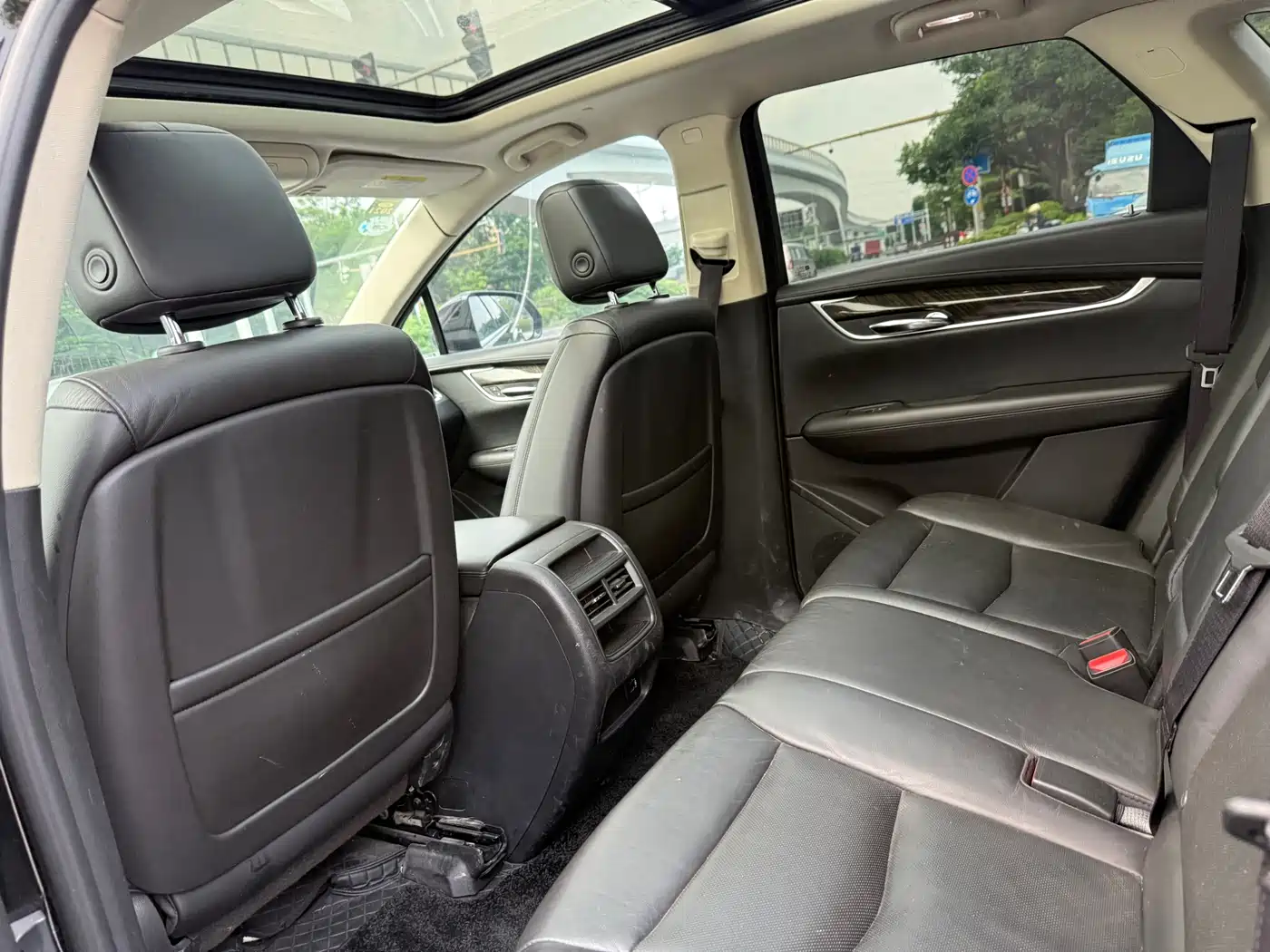 Cadillac XT5 2016 25T Luxury Model фото 11