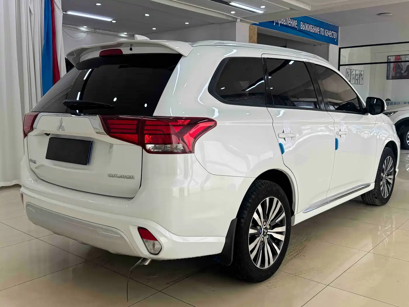 Mitsubishi Outlander 2021 2.0L FWD Comfort Edition 5-seater фото 6