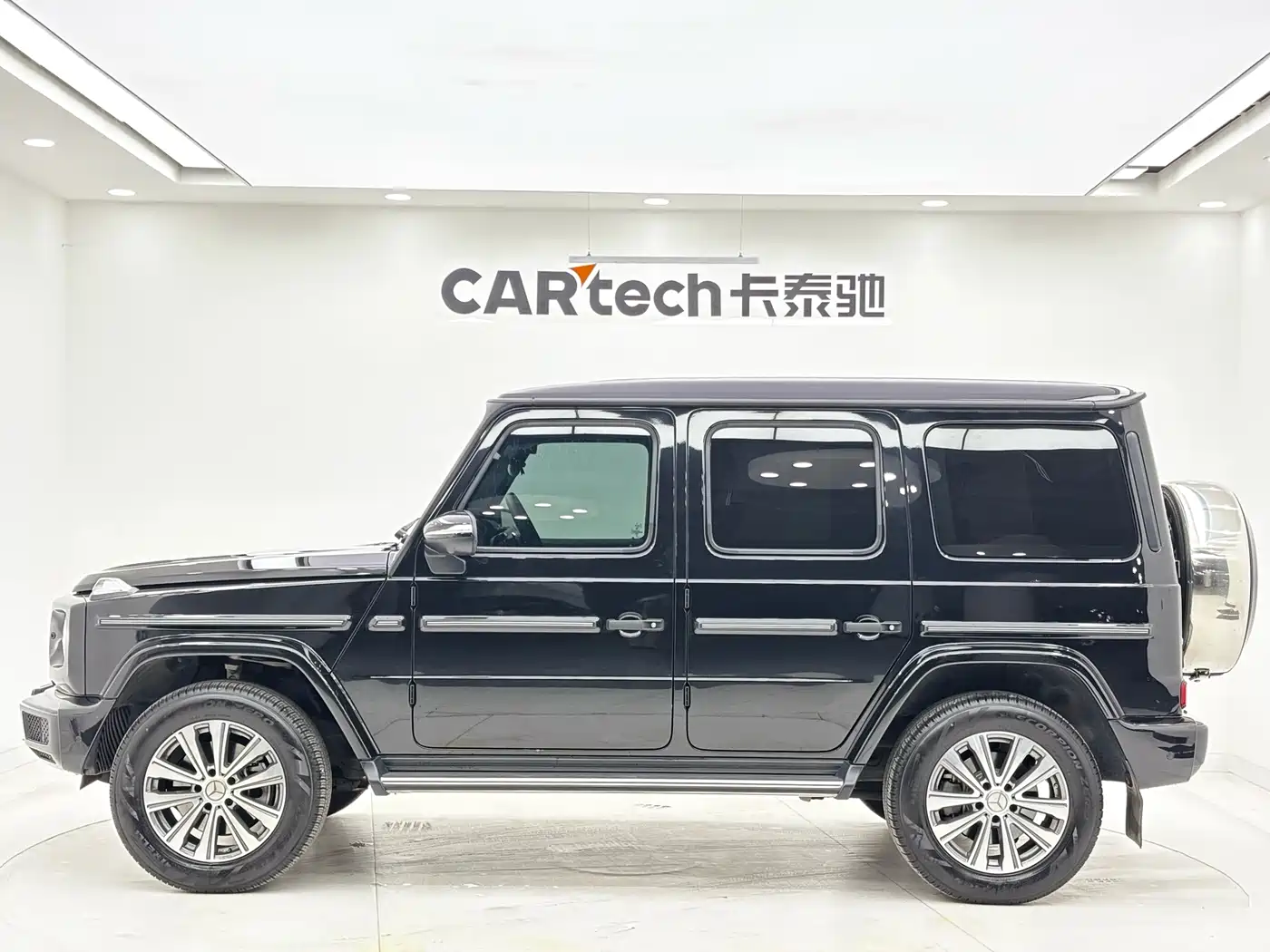 MERCEDES-BENZ G-CLASS