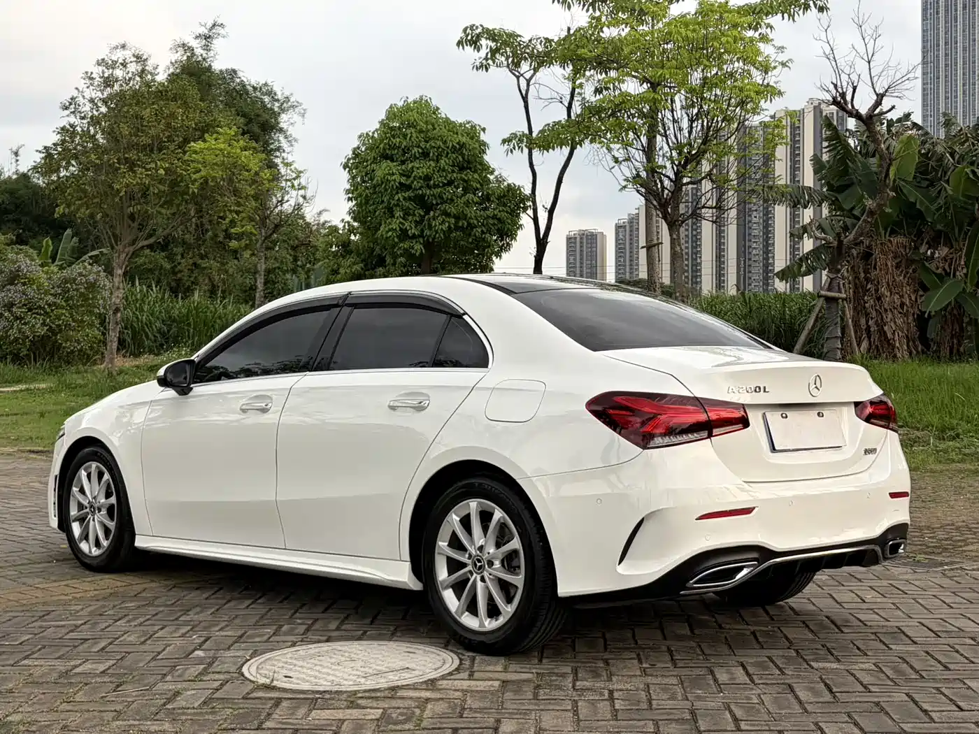Mercedes-Benz A-Class 2020 A 200 L Sport Sedan фото 7