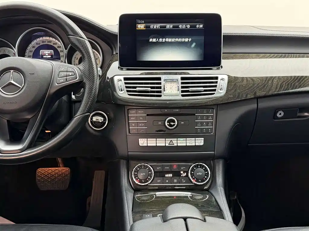 Mercedes-Benz CLS 2015 CLS 260 фото 26