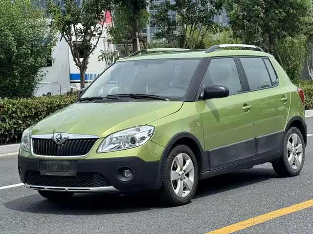 Škoda Fabia 2014 1.6L Scout