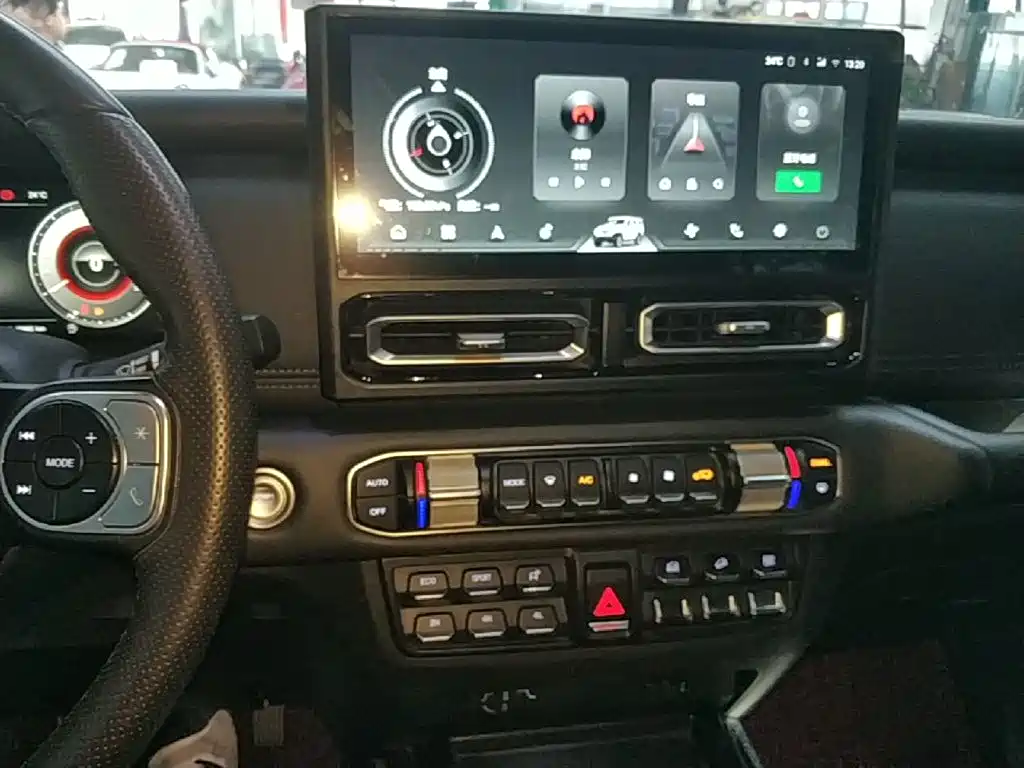 212 T01 2025 2024 2.0T Mechanic