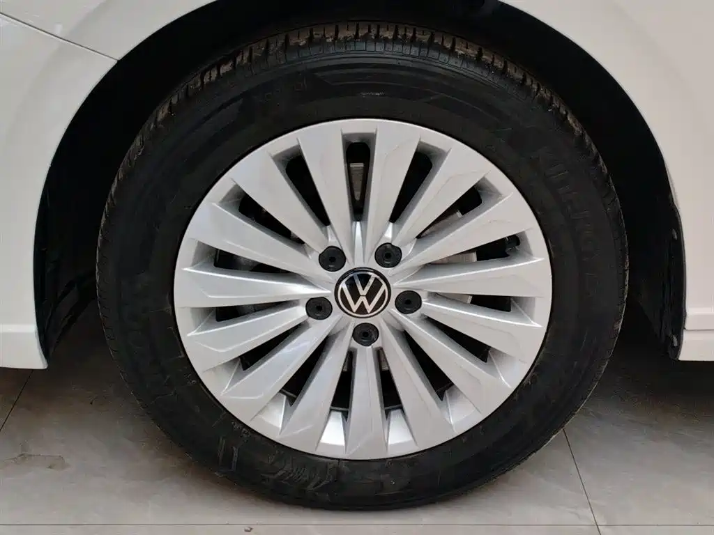 Volkswagen Lavida 2022 280TSI DSG Comfort Edition фото 12