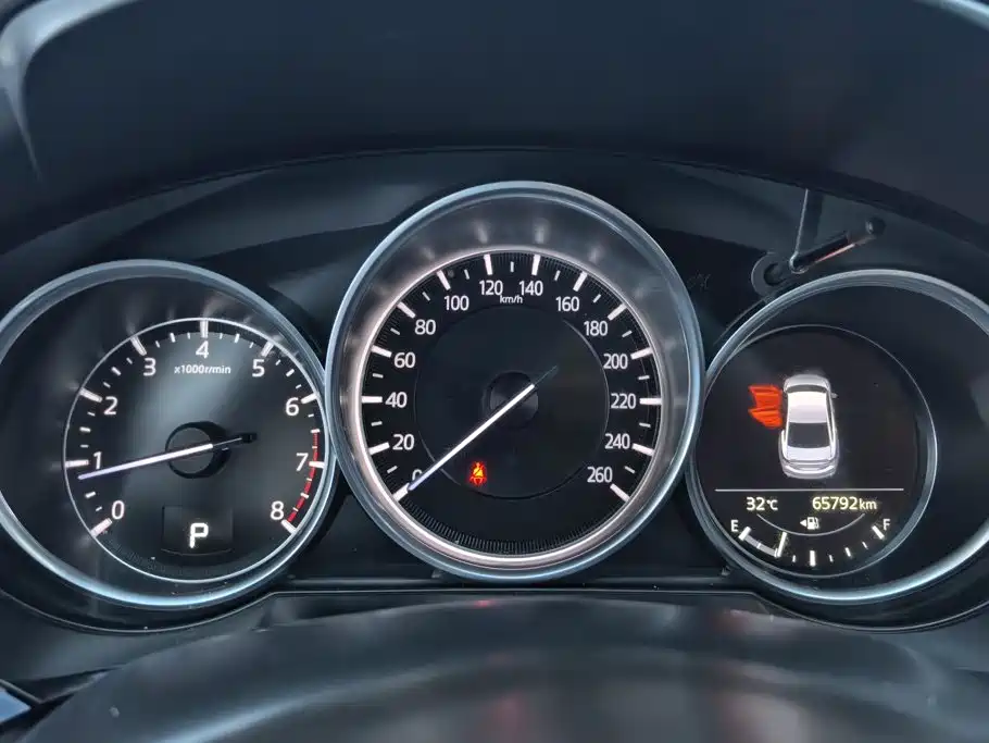 Photo 14 - Mazda Atenza
