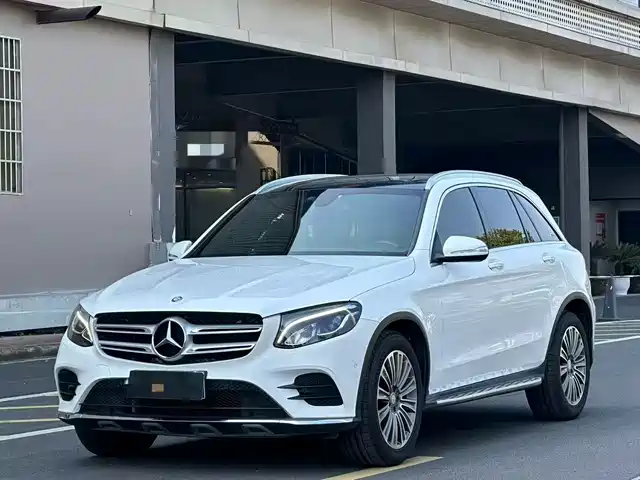 MERCEDES-BENZ GLC