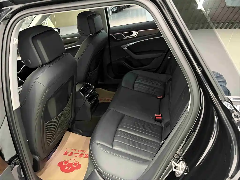 Audi A6 (Import) 2021 allroad quattro Explorer 55 TFSI Premium Off-road фото 19