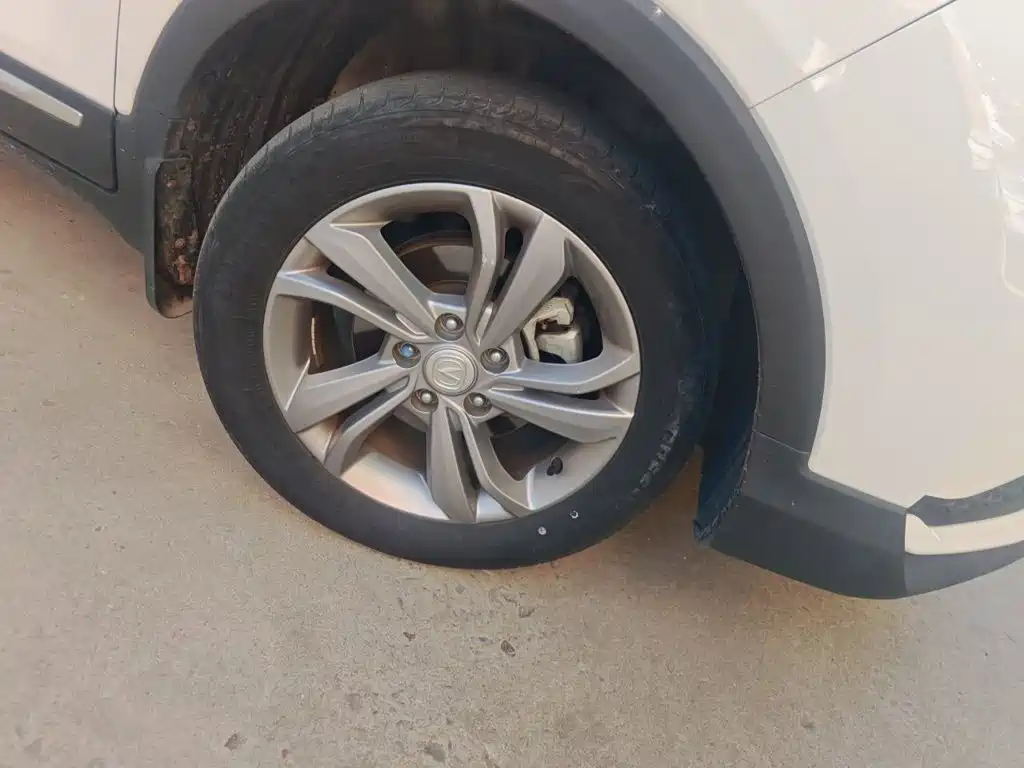 Changan CS15 2021 2021 1.5L Manual Progressive
