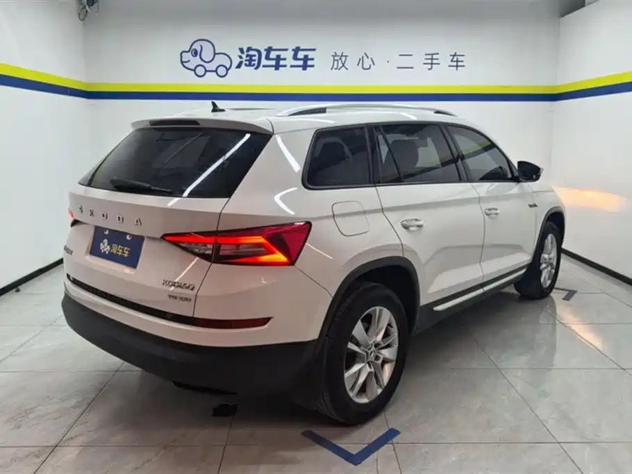 Škoda Kodiaq 2019 Facelift TSI330 5-seat 2WD Comfort China VI фото 3