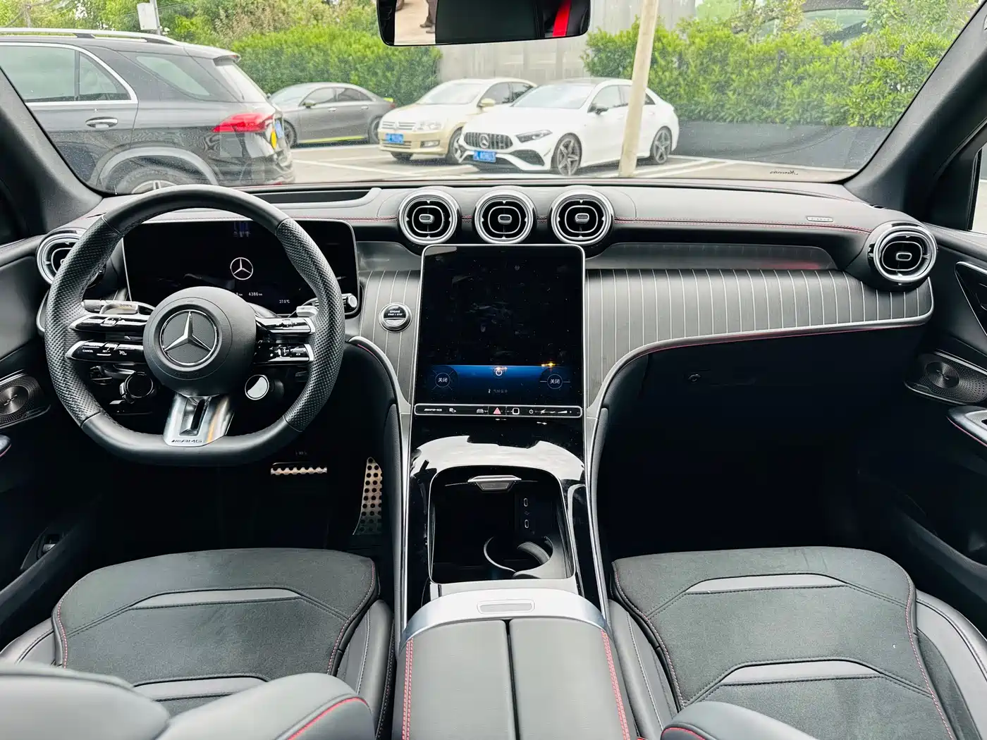 Mercedes-Benz GLC AMG 2025 AMG GLC 43 4MATIC фото 6