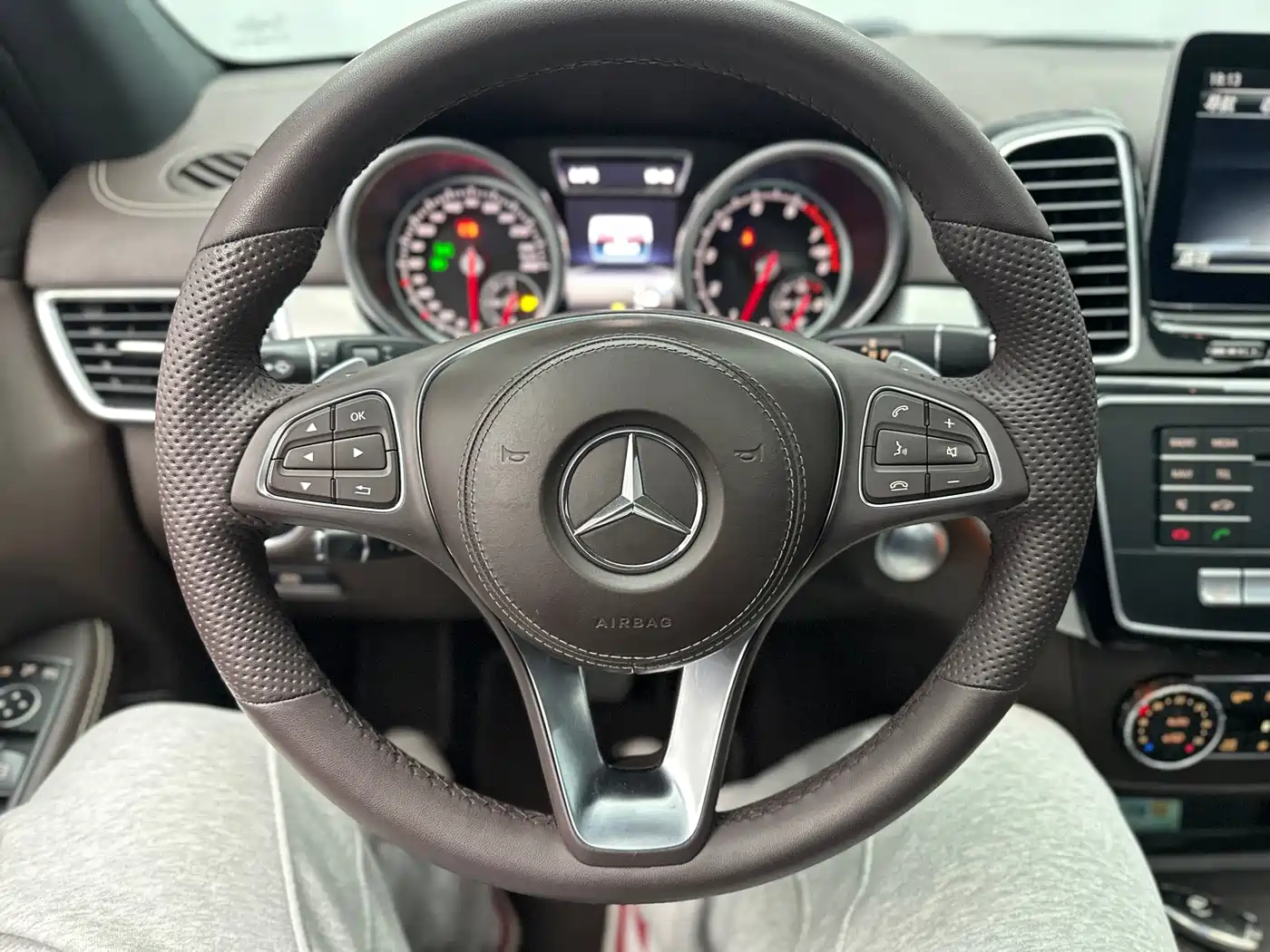 Mercedes-Benz GLS 2016 GLS 400 4MATIC Dynamic фото 23