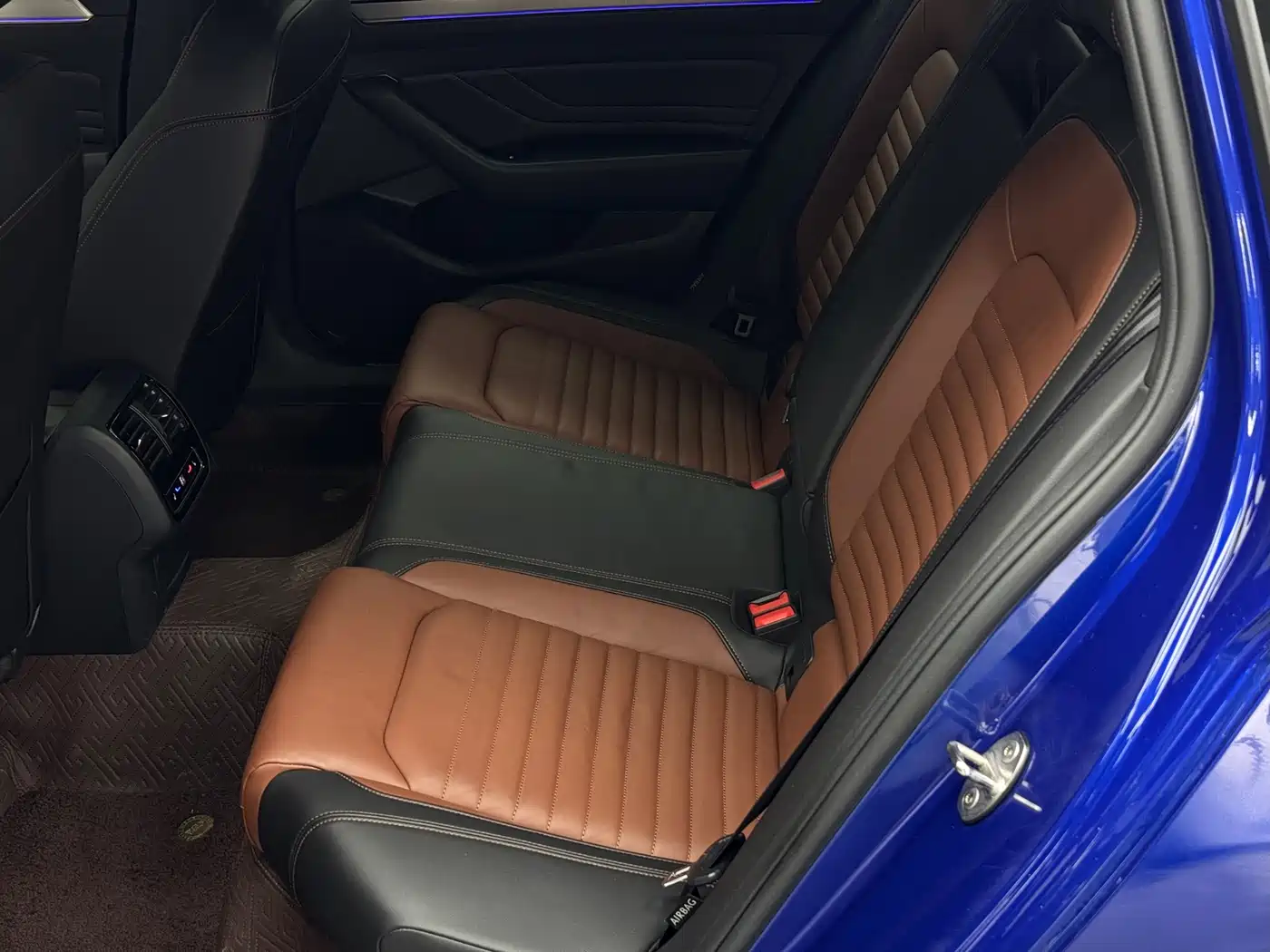 Volkswagen Weilan 2021 2.0T Touring фото 21