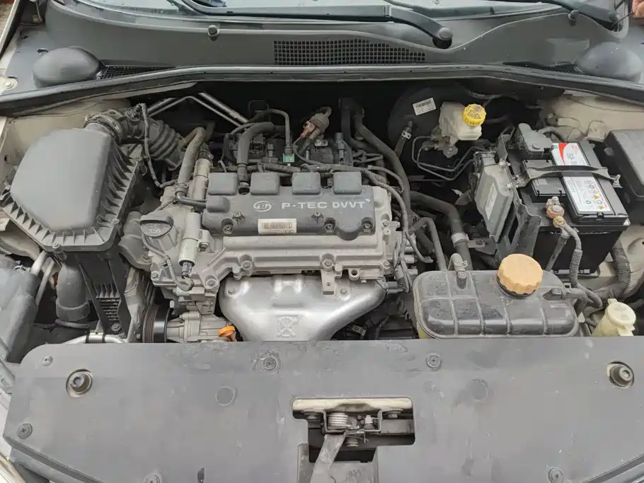 Baojun 310W 2019 2017 1.5L Manual Fashion China VI