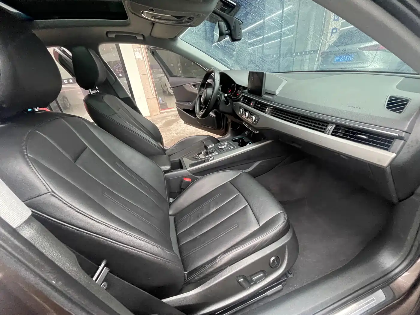 Audi A4L 2018 30th Anniversary 40 TFSI Progressive фото 14