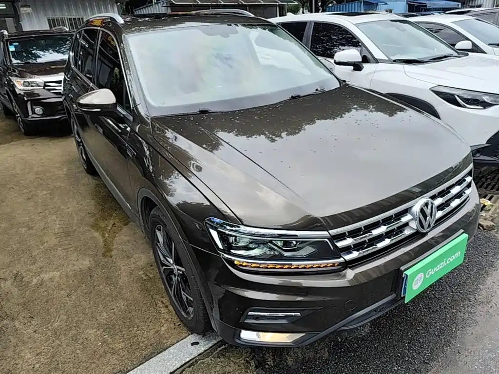 صورة 4 - Volkswagen Tiguan L