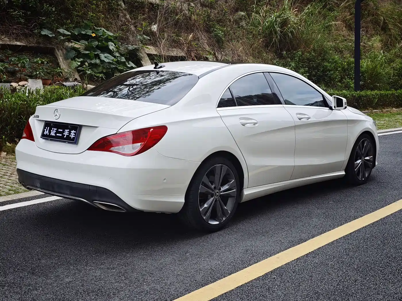 Mercedes-Benz CLA (Import) 2018 CLA 200 Dynamic Edition фото 6