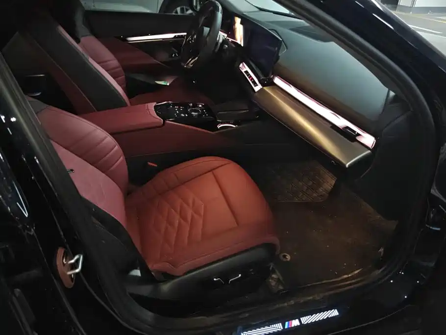 Фото 8 - BMW 5 Series