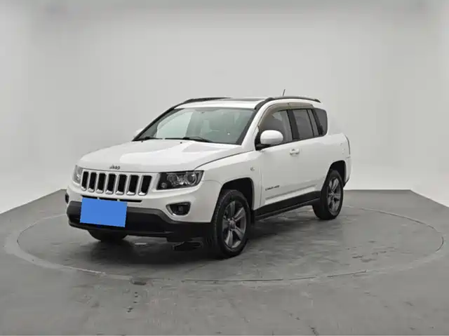  Jeep Compass (Import) 2014 Facelift 2.4L 4WD Comfort Edition