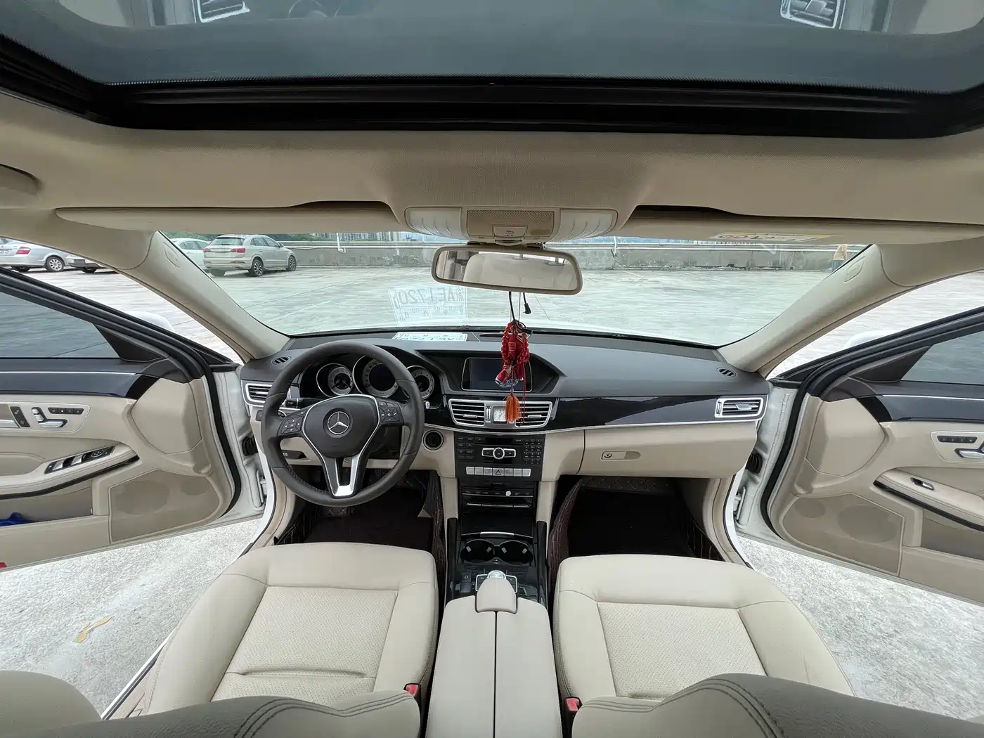 Mercedes-Benz E-Class 2014 Facelift E 260 L Sport фото 12