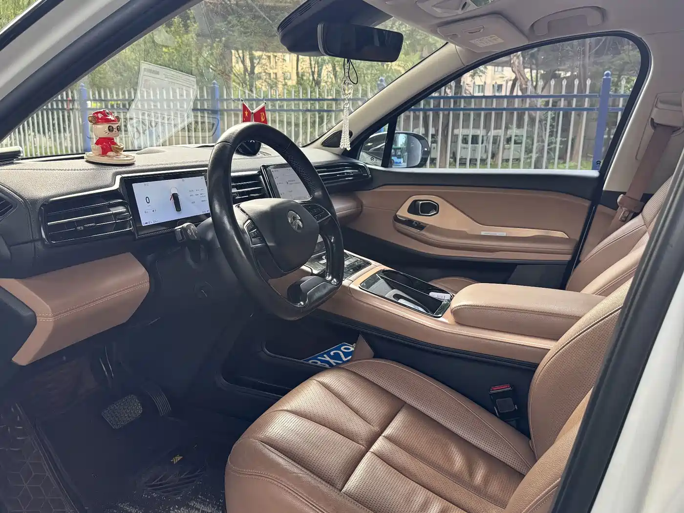 NIO ES8 2019 2018 425KM Base Edition 7-Seater