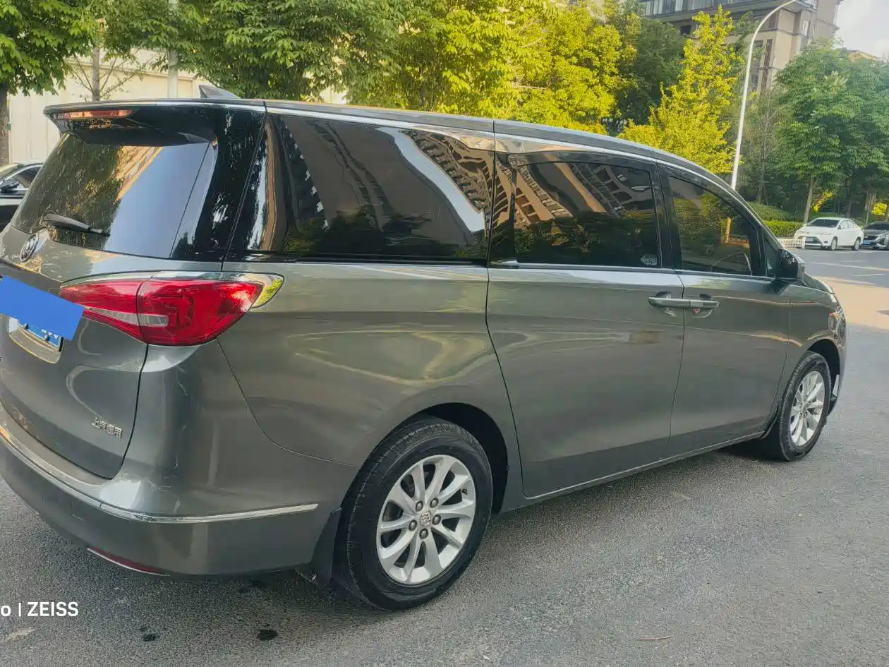 Buick GL8 2018 ES 28T Comfort Type China VI фото 7