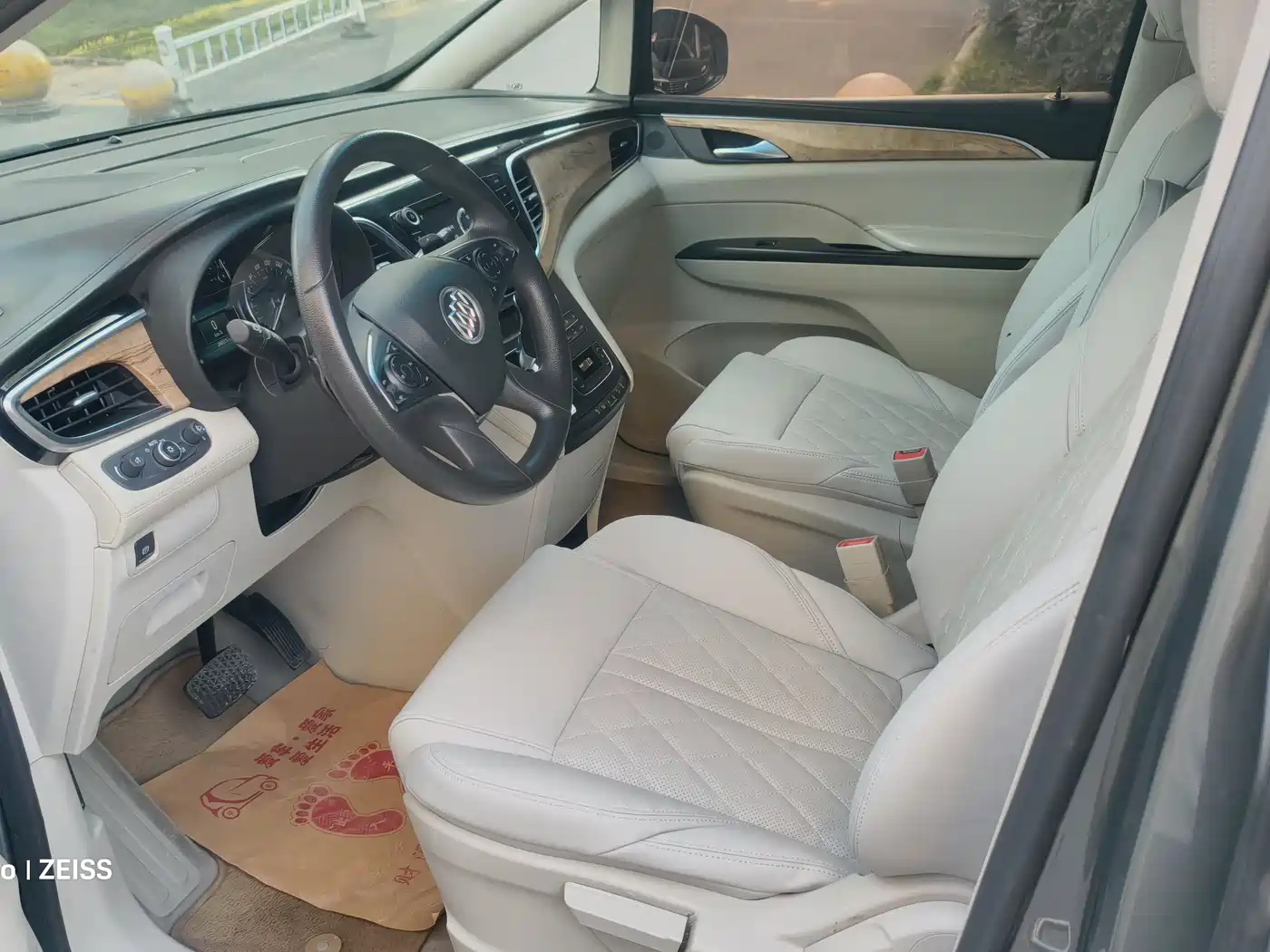 Buick GL8 2018 ES 28T Comfort Type China VI фото 10