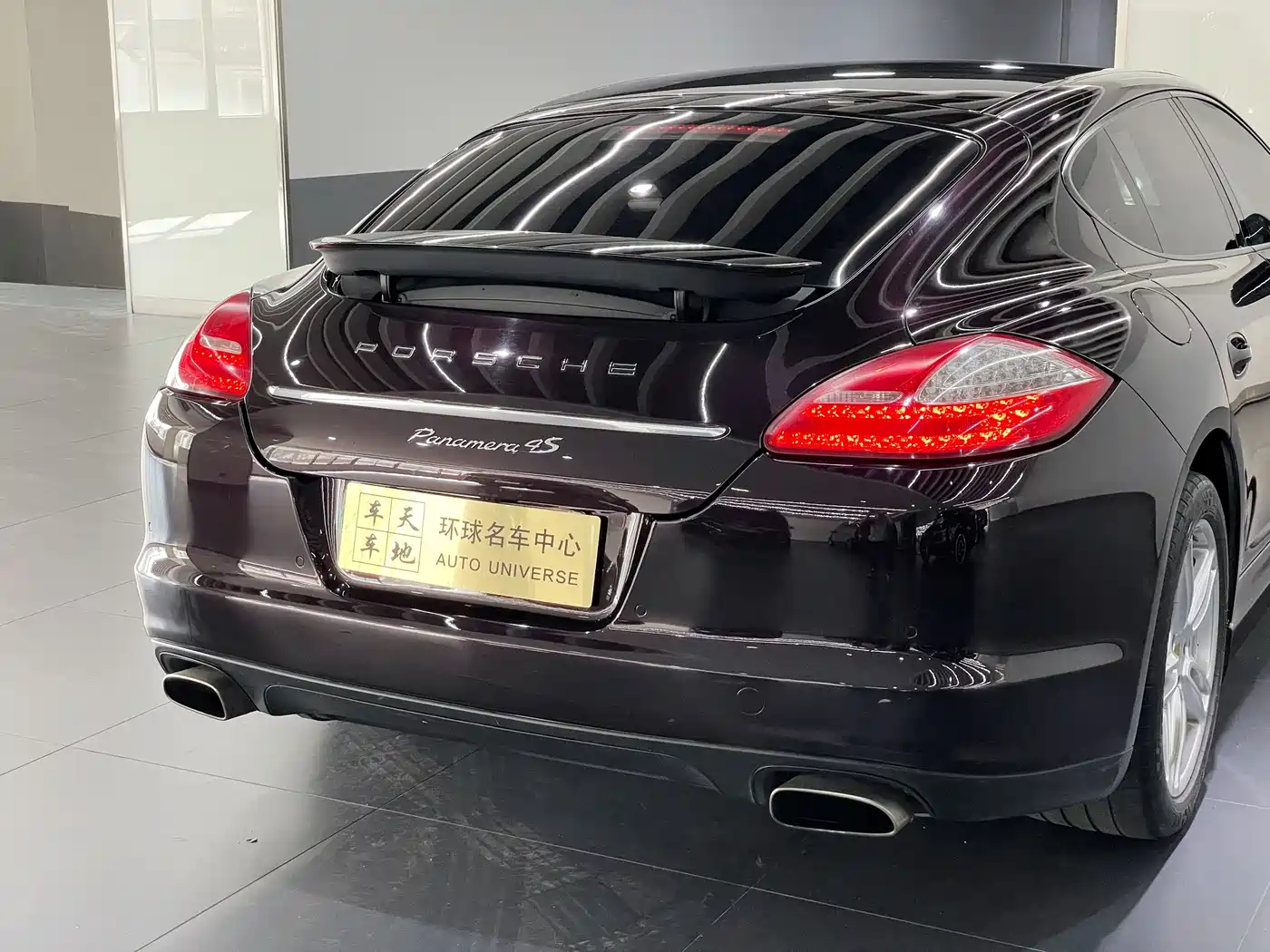 Porsche Panamera 2013 Panamera Platinum Edition 3.6L фото 22