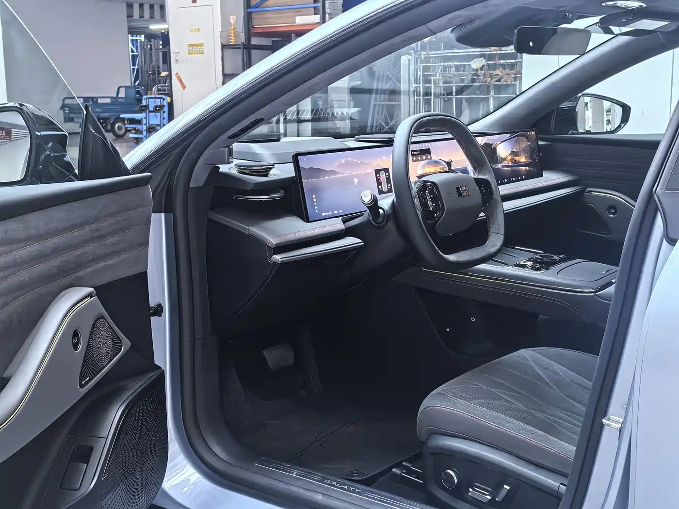 Geely Galaxy Galaxy E8 2025 2025 620km AWD Starship LiDAR Smart Drive Edition
