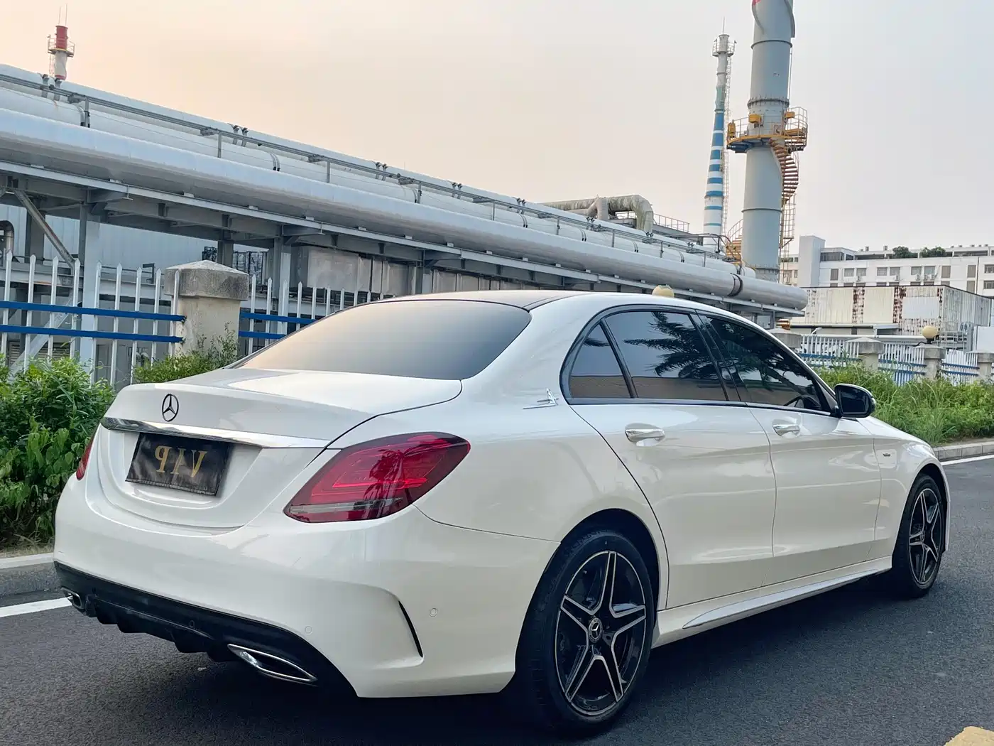 MERCEDES-BENZ C CLASS