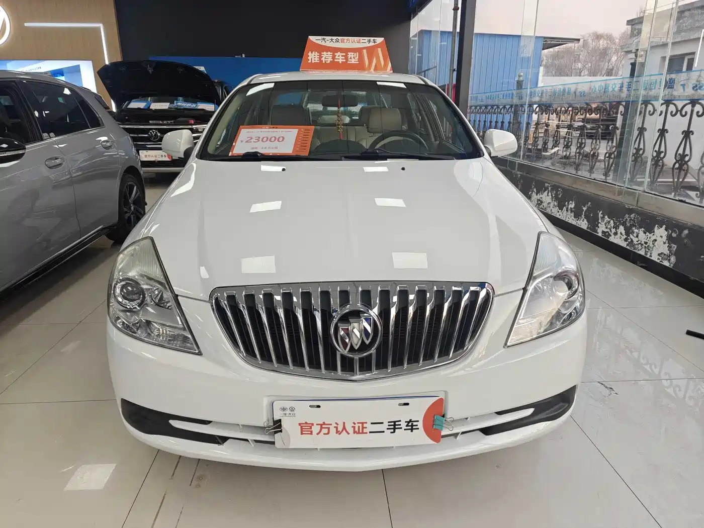 Buick Excelle 2015 1.5L Automatic Classic фото 3
