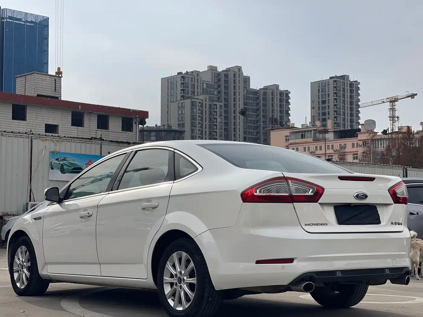 Ford Mondeo 2013 2013 2.3L Fashion Model