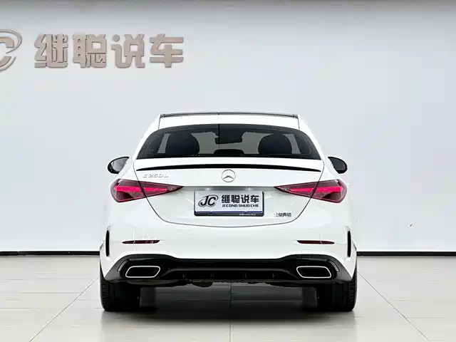Mercedes-Benz C-Class 2024 C 260 L Night Edition Sport — фото 4