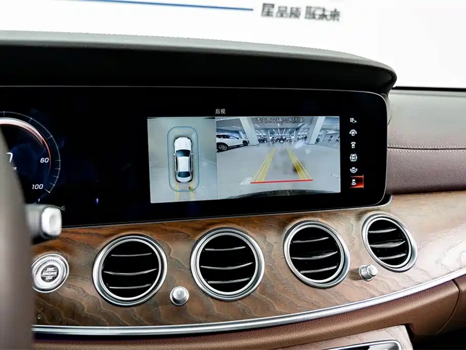 Mercedes-Benz E-Class New Energy 2022 E 350 e L Plug-in Hybrid Sedan фото 9