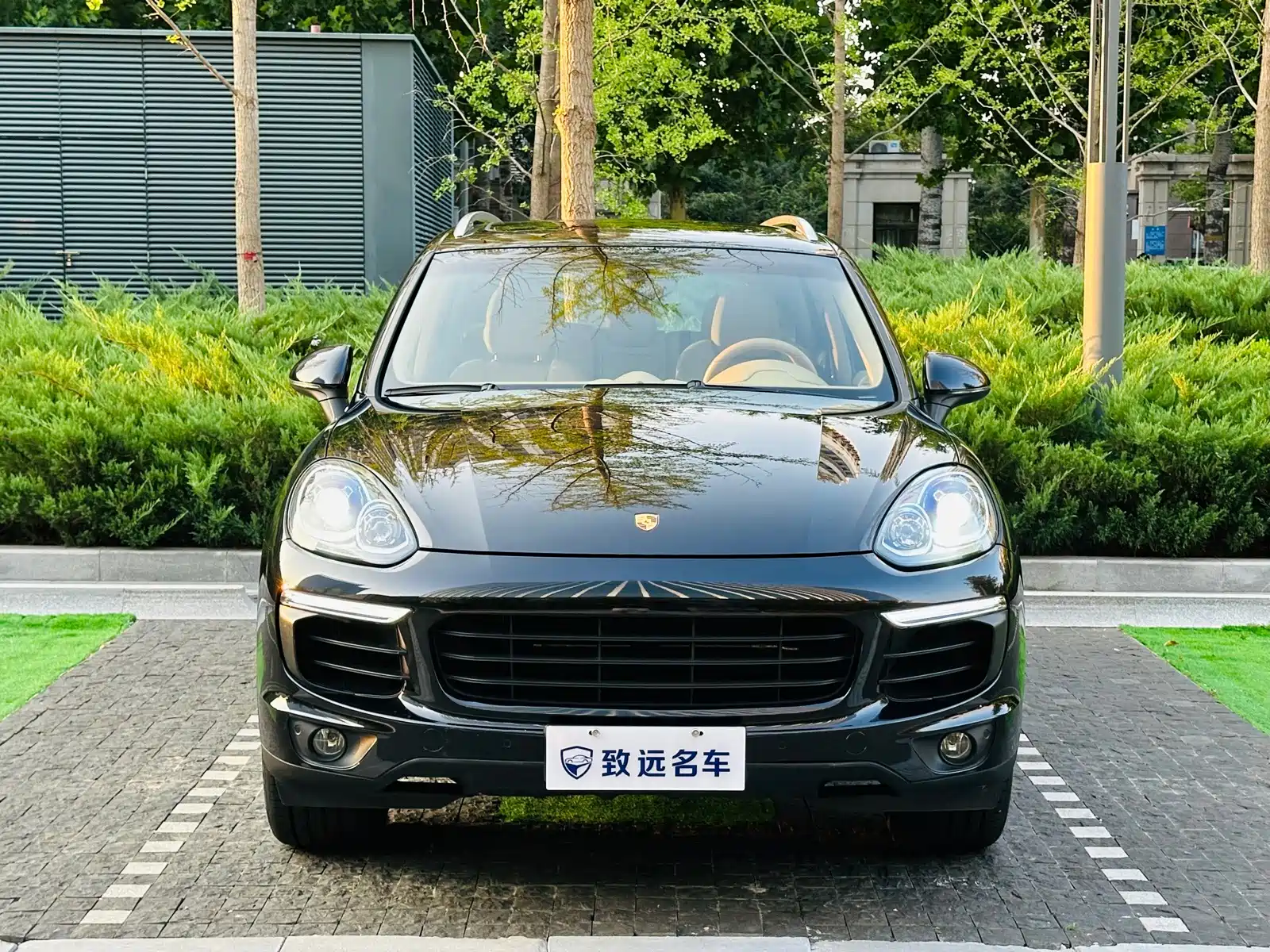 Фото 2 - Porsche Cayenne